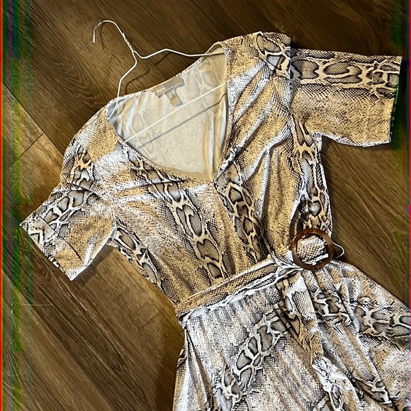 ASOS Asymmetrical Dress 🖤 - Picture 4 of 13